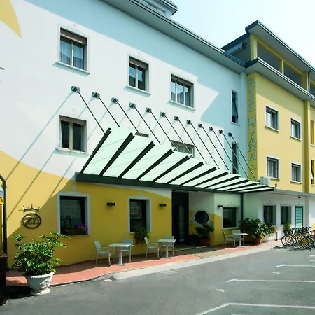 Diana Hotel 3*