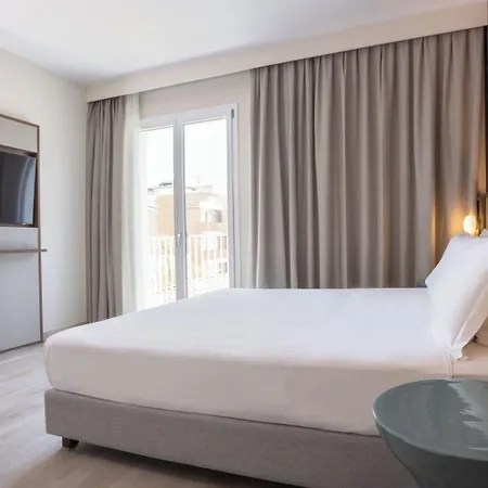 Hotel Diana 3*