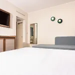 Hotel Diana