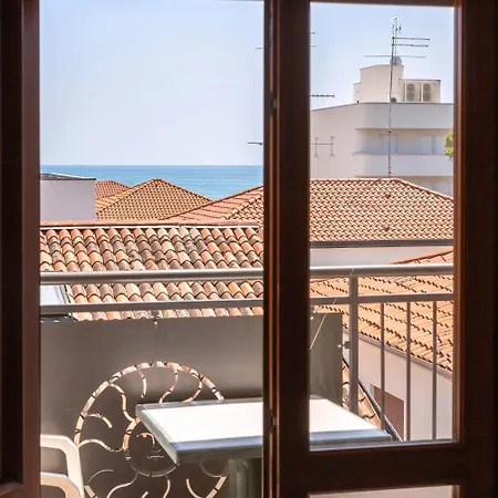 Hotel Diana 3*