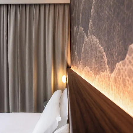 Hotel Diana