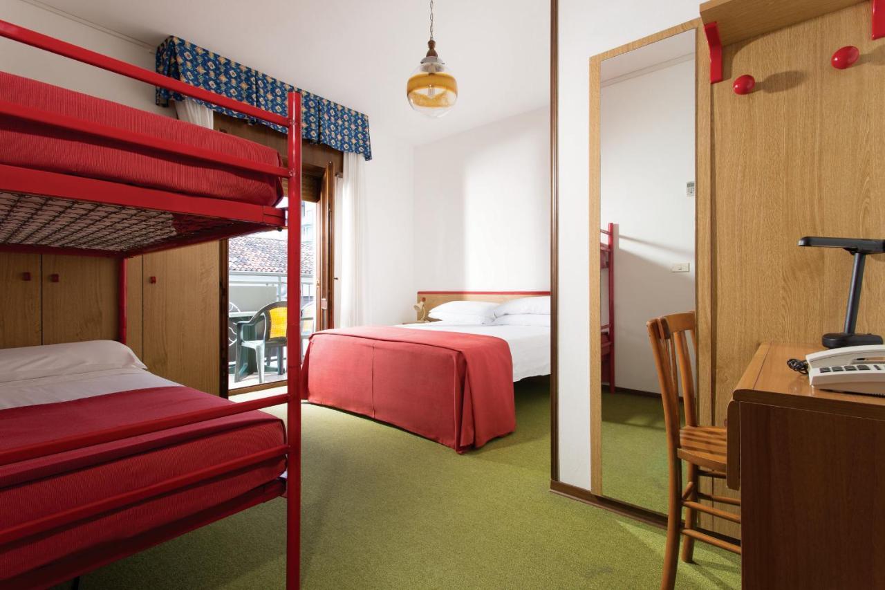 Hotel Diana 3*