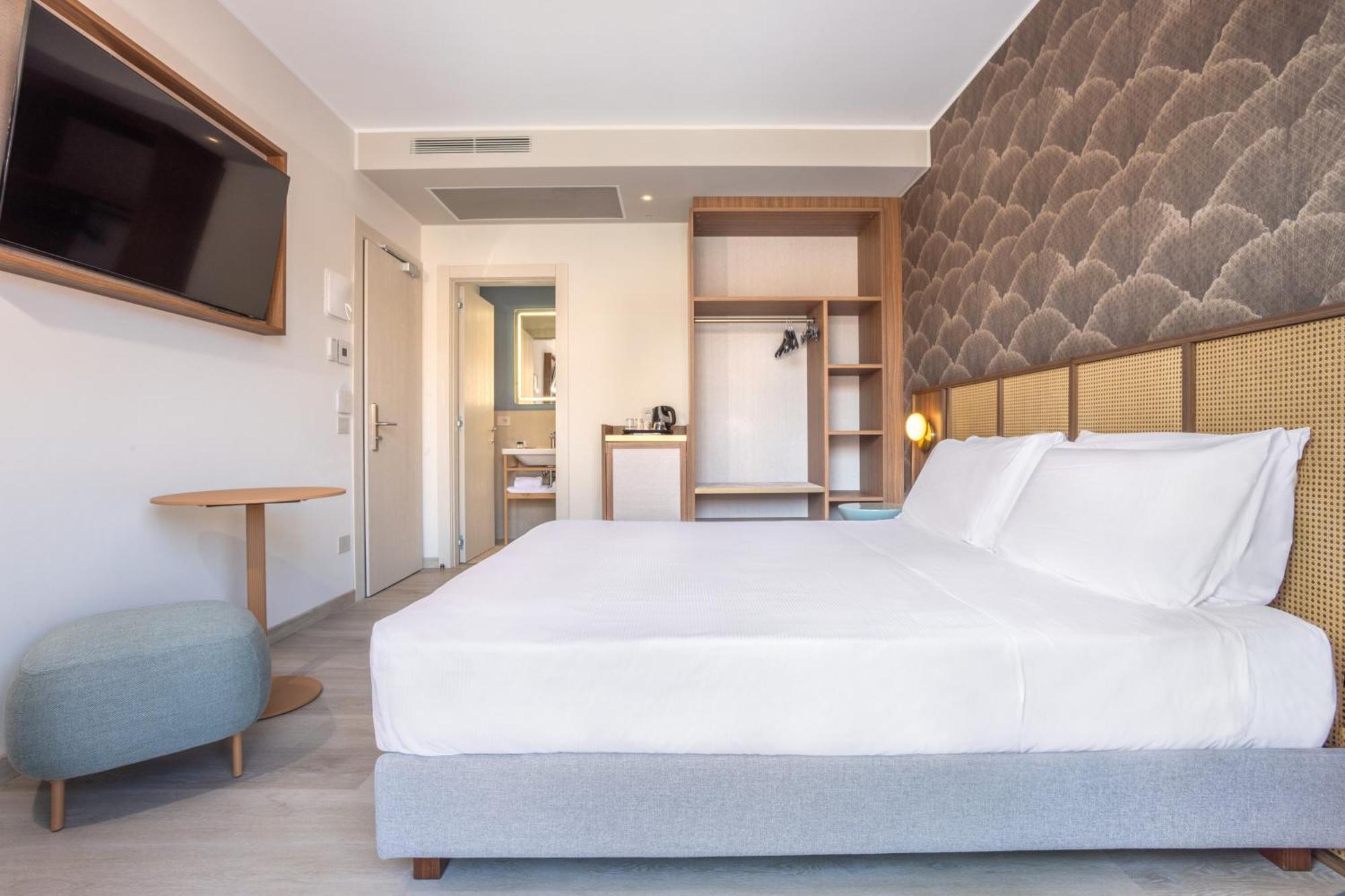 Hotel Diana